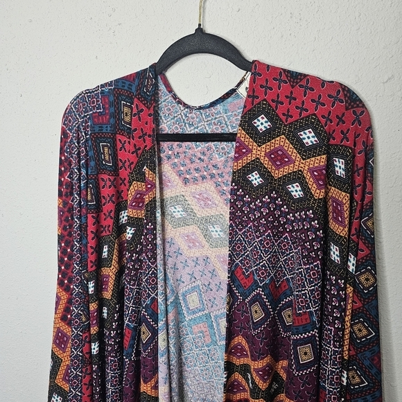 Lucky & Blessed Wrap Shawl One‎ Size Black Fringe Stretchy Fall Southwestern - Picture 2 of 8